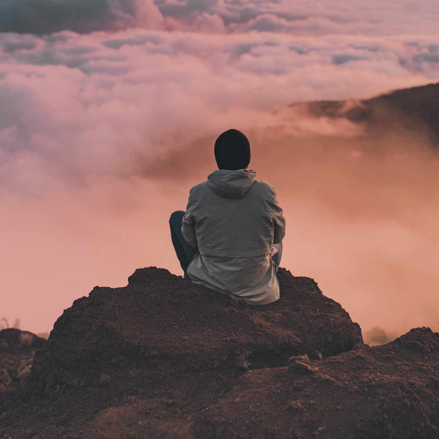 Joana Miranda offering professional psychological skills training in Caloundra and Eumundi, helping individuals develop coping strategies and improve emotional regulation.